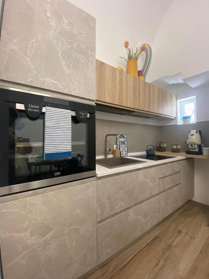 Dimora Nonno Ciccio Bed & Breakfast โปลีญาโนอามาเร ภายนอก รูปภาพ