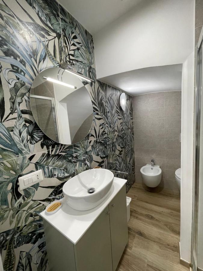 Dimora Nonno Ciccio Bed & Breakfast โปลีญาโนอามาเร ภายนอก รูปภาพ
