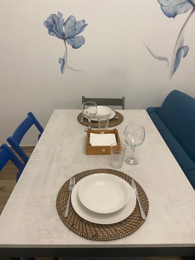 Dimora Nonno Ciccio Bed & Breakfast โปลีญาโนอามาเร ภายนอก รูปภาพ