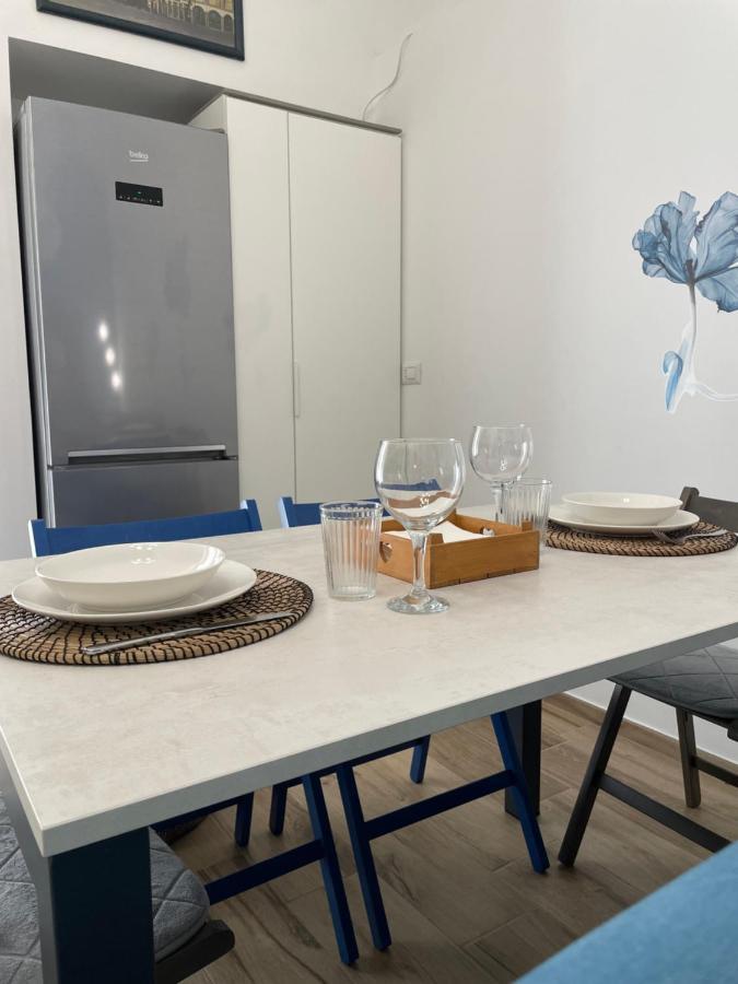 Dimora Nonno Ciccio Bed & Breakfast โปลีญาโนอามาเร ภายนอก รูปภาพ